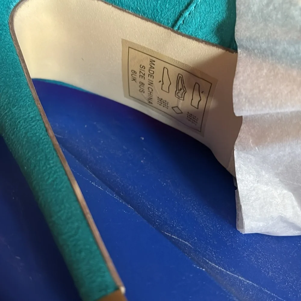 Shoedazzle high heel shoes - Picture 5 of 12